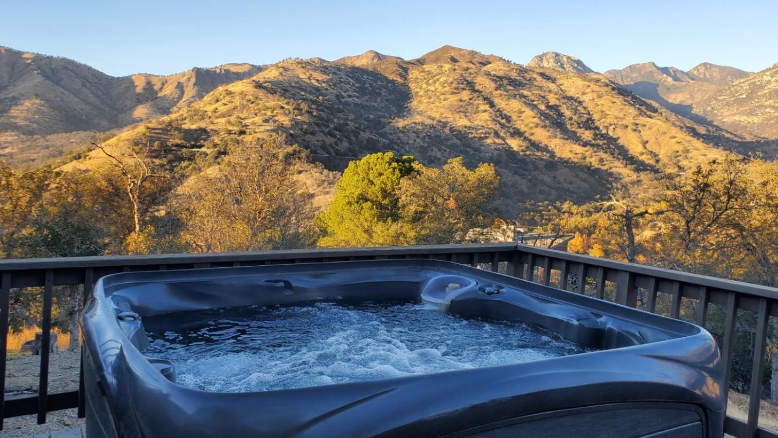 Mountain View, Hot Tub, Open Kitchen, 10M To Sequoia Villa Three Rivers Exterior photo